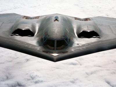 B-2���κ�ը��