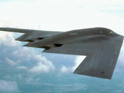 B-2���κ�ը��