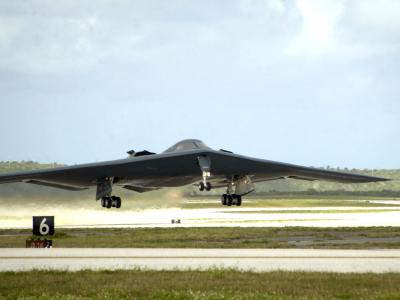 B-2���κ�ը��