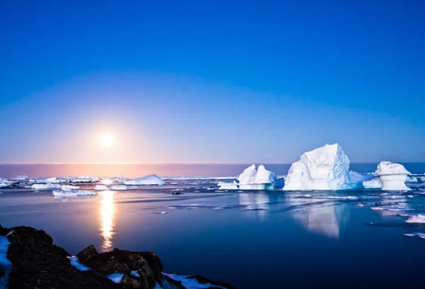 科学家最新研究发现南极上空臭氧层空洞改变地球海洋环流模式