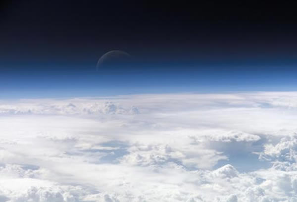 ߿մдڴ΢ܹһ̬ϵͳǵĴڶҲҪӰ졣