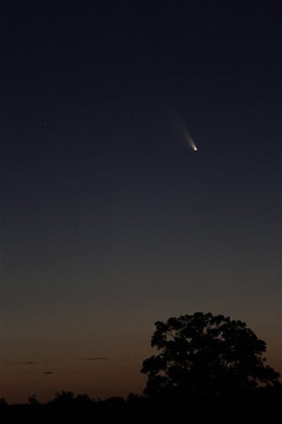 ��������C/2011 L4��������Ƭ