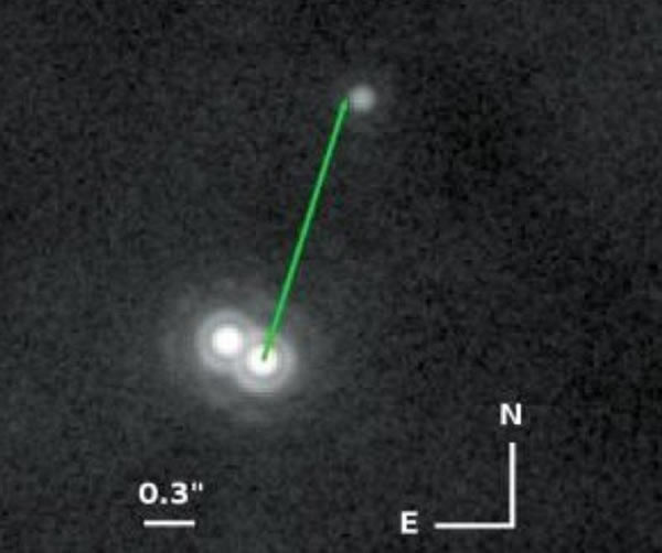 ��ѧ�Ҷ�2MASS0103(AB)b������еĳ���۲⣬�����������ﵽ�ְ�������ľ����֮����ٽ��ߣ���ͷָ��Ļ�����ʵ�桰��ͼ������