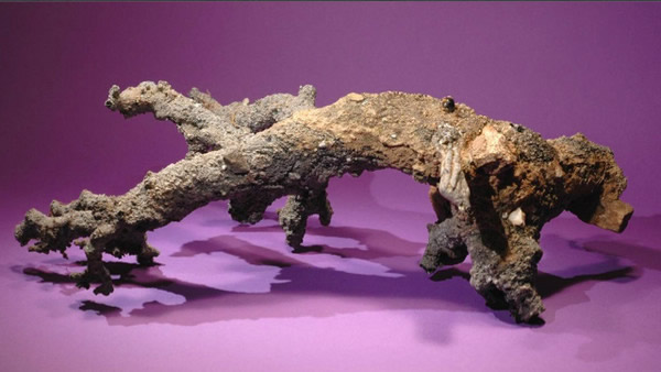 撒哈拉沙漠里的“闪电熔岩”