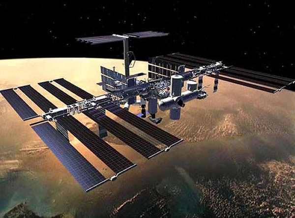 ��ѧ����������һ��3D����̫���ܵ�أ��ƻ����꽫�ڿռ�վ����ʵ�����