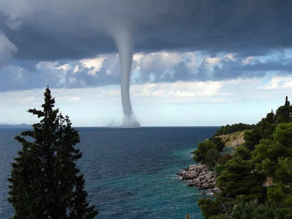 ���޵��Ǻ���������