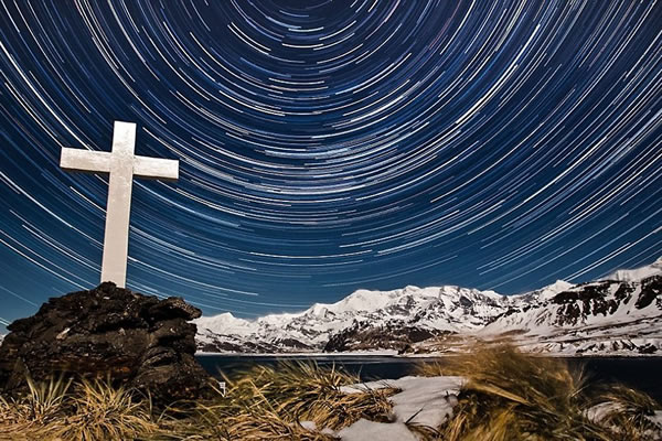 �ϼ����������׳���ǿ���Ƭ