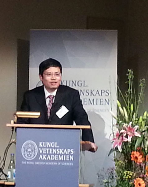 中国古鱼类学家朱敏在瑞典皇家科学院作报告