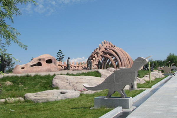 嘉荫神州恐龙博物馆