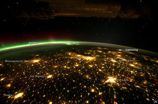 �ӹ��ʿռ�վ��������еƹ⣬�����ܷ�̽�⵽����������ĳ��еƹ⣿