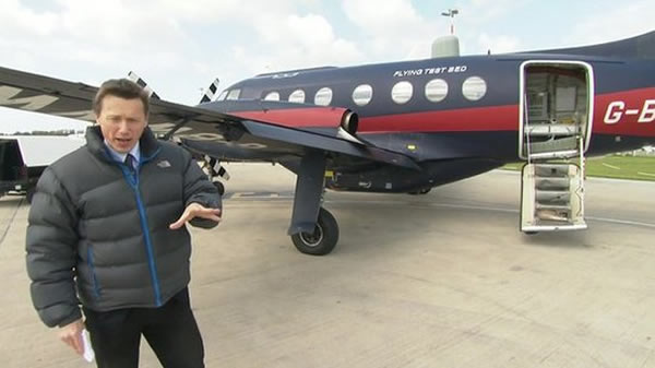 Astraea��Ŀ������Lambert Dopping-Hepenstal�����˼�ʻ�ɻ�