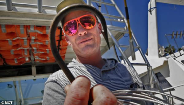 美国渔民捕捉最大短鳍灰鲭鲨受到保护动物人士强烈谴责