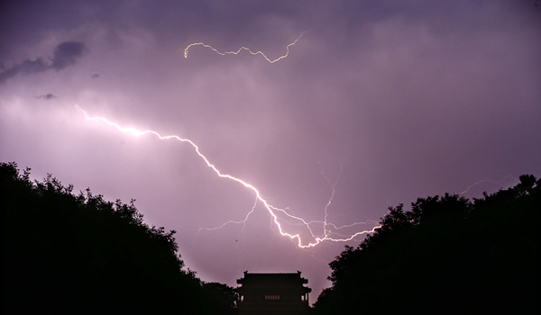 ���绮�Ʊ���ҹ��