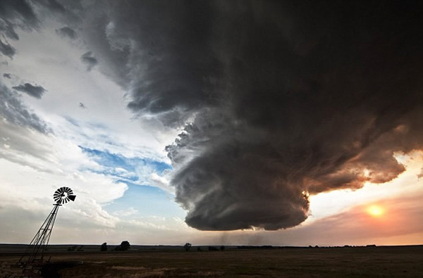 Ů��Ӱʦ�þ�ͷ��¼�������������ĳ�������籩