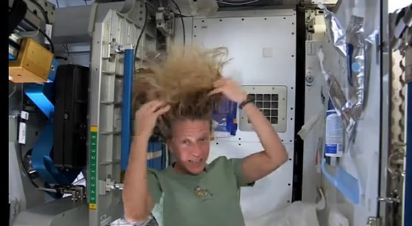 ���ʿռ�վŮ����Ա��ʾ��ʧ�ػ�����ϴͷ��