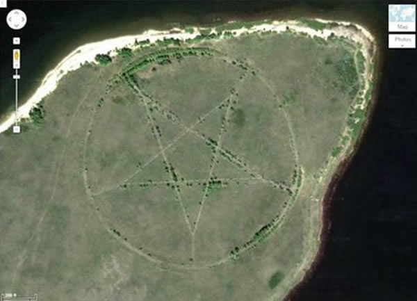 �ڹȸ��ͼ�Ͽ��Կ����������ǵı�־������������������ڽ̡���Ҳ�������Ƶı�־����������ʱ��Ҳ���й����Ƶ�����ͼ��