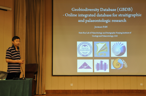 �������о�Ա������