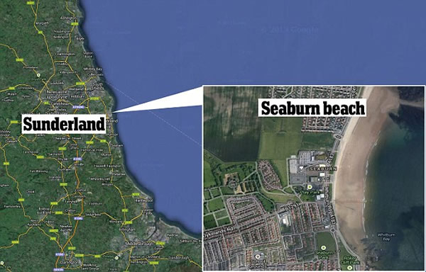 英格兰桑德兰市附近一处海滩上出现波浪云奇观