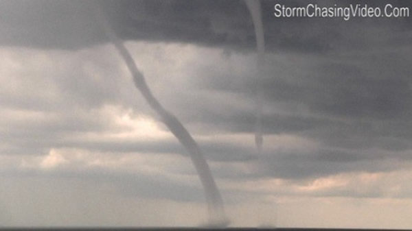 ��������������������ͬʱ����9��ˮ��������