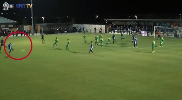 英格兰足总杯惊见36米超远射门得分