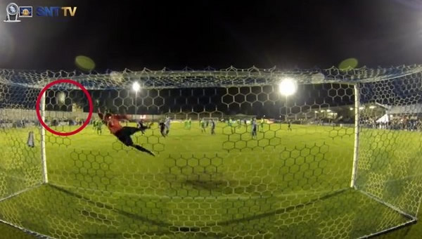 英格兰足总杯惊见36米超远射门得分