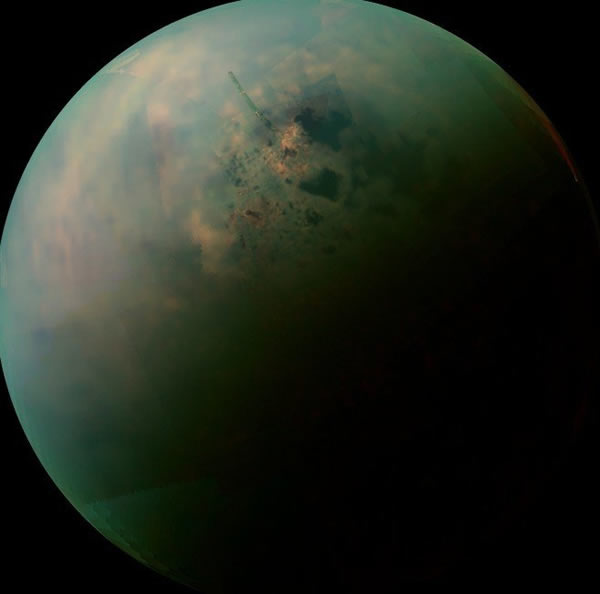 土卫六液态烷烃海洋位于土卫北极附近