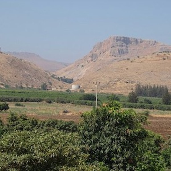 以色列Ginosar山谷的大山起伏,那里有着众多的遗迹