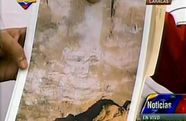 委内瑞拉工人拍摄到前总统查韦斯显灵?