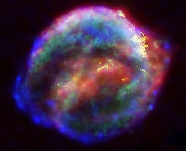 SN 1604开普勒超新星的观测图像