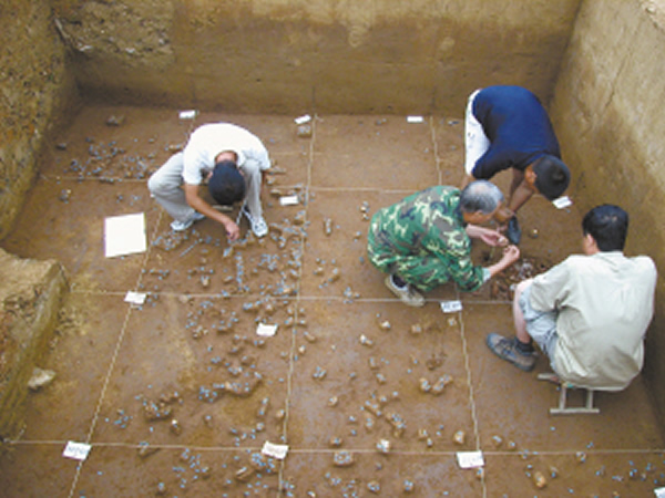 东营坊旧石器遗址考古发掘现场