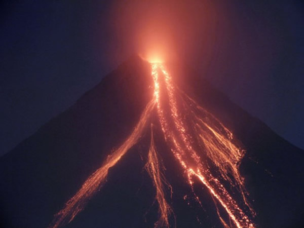 �ձ����ֹŷ�ʱ�����ſ��׵�����ʬ�壬���ǻ�ɽ����ʱ�������ҽ�