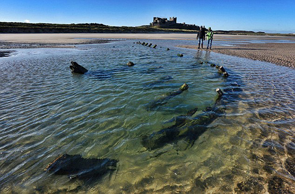 Ӣ��һ�ű���������һ�����صİ���ǰ����