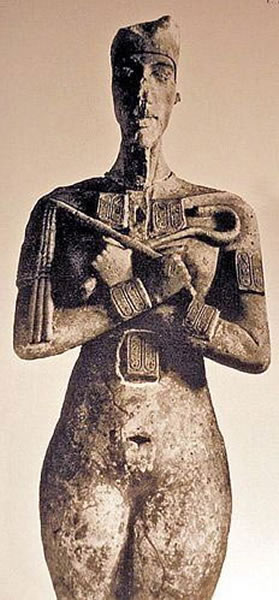 �Ű������ϰ�������ͷ���ޱ�����Ů��