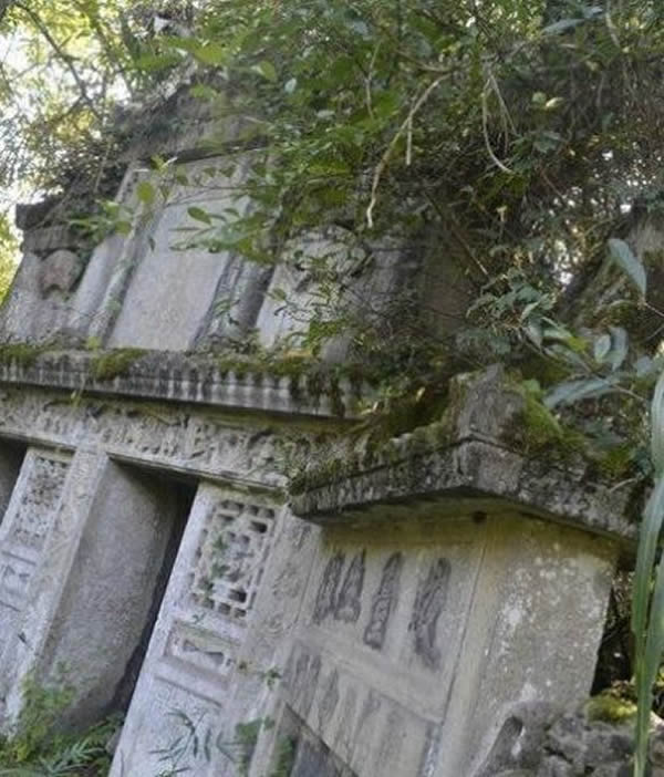 重庆武隆发现清代古墓!开棺时墓主人面色红润