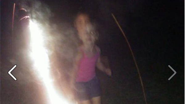 美国龙卷风死亡男童被拍到现身堂妹身后?