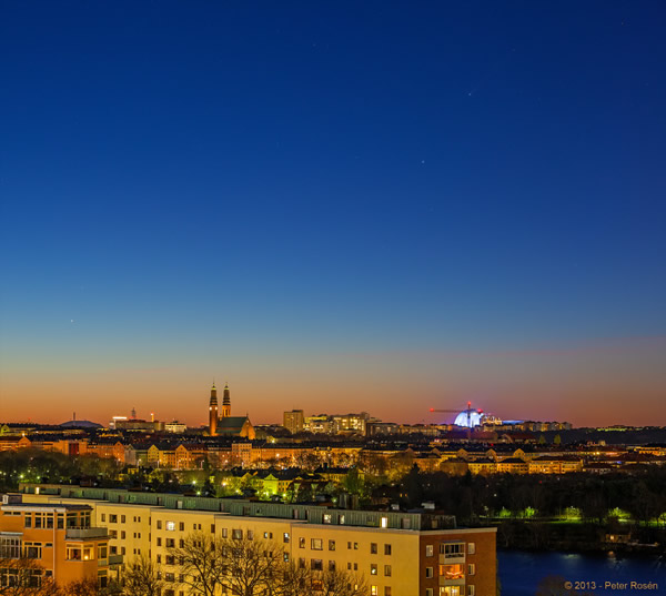 11月17日,摄于瑞典斯德哥尔摩的ISON彗星。