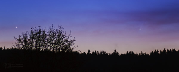 11月22日,摄于捷克的ISON彗星。