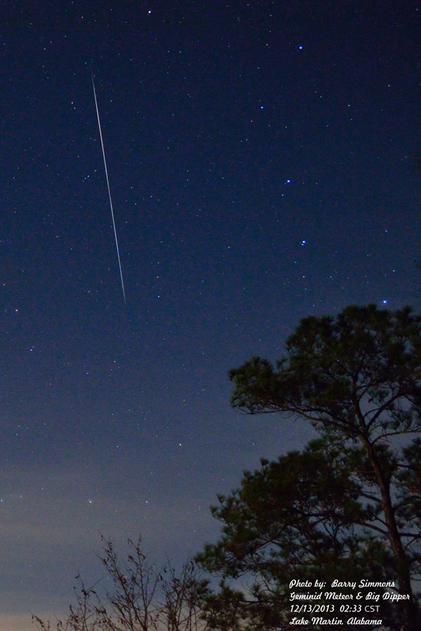 12月13日,拍摄于美国亚拉巴马州的流星。
