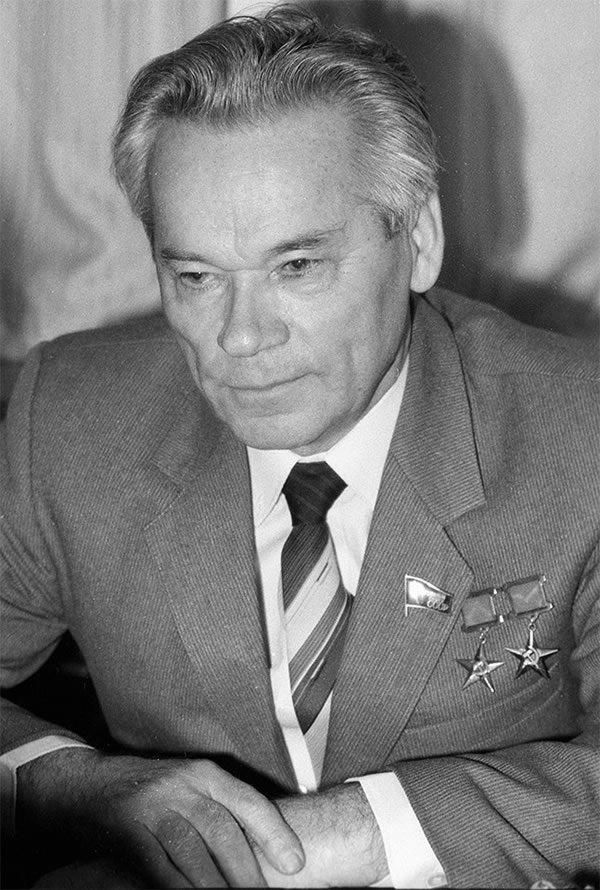 ������ǹ��������ʲ��Ʒ������ž���AK-47ɨ���վ����Ĳ����й�