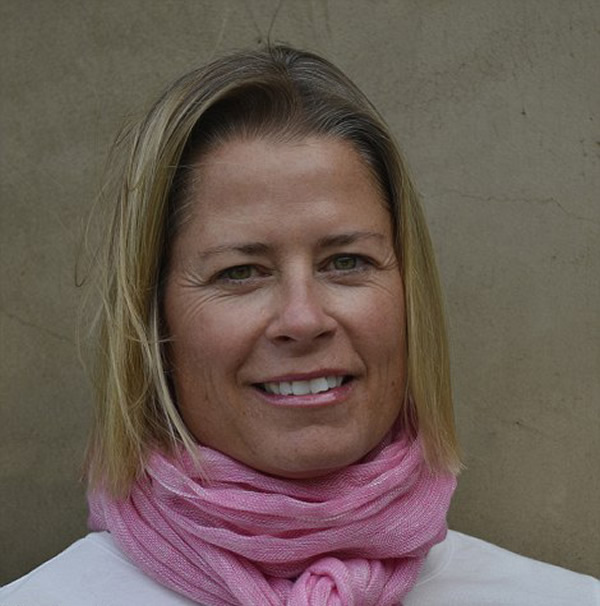 Ӱʦɯ•(Lisa Wood)