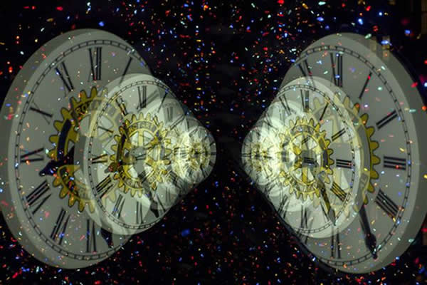 科学家从封闭类时曲线角度出发,发现其可能对时间旅行的物体进行完美的克隆