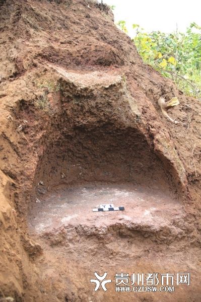 楼板龙遗址陶窑