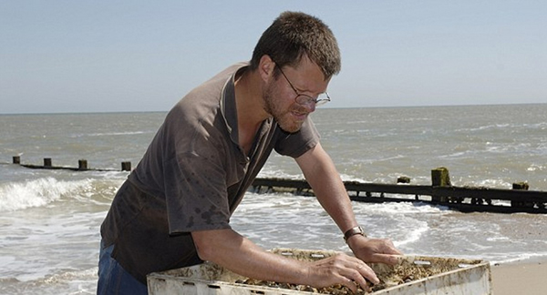 英国东海岸发现80万年前人类足迹化石