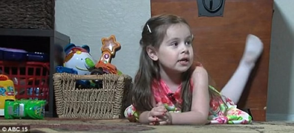 美国亚利桑那州的3岁女神童阿莱克西斯·马丁智商值高达160分,堪比爱因斯坦和霍金。