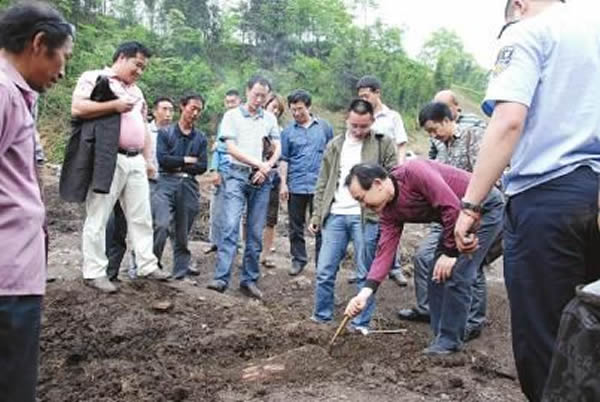 ר��ʵ�ؿ����ֳ�