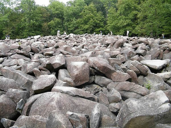 Ϧݡʯ԰ֻᡰ衱ʯͷ