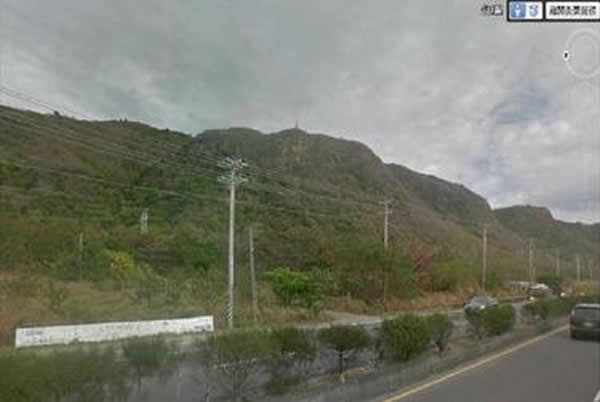 台1线455公里处山壁人脸