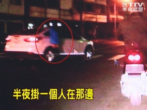 半夜拍到灵异现象?“小女孩”长发遮脸垂挂车窗