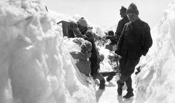 意大利冰川融化发现“一战”时期死亡士兵的遗骸