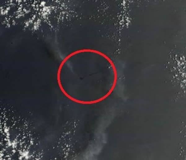 越南的百慕大?美国NASA在马航MH370班机消失的附近海域拍摄到一条“神秘黑带”